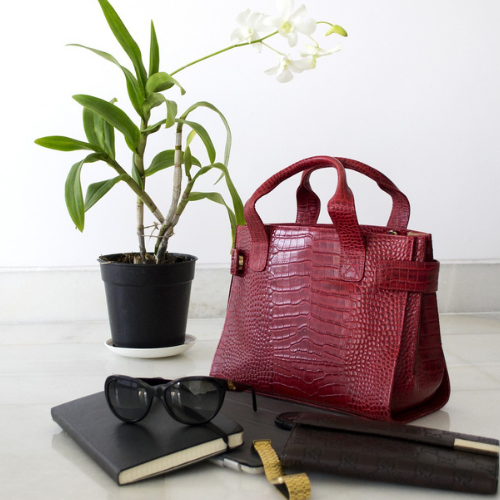 Tips on Storing Your Handbag