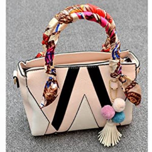 7 Must Have Handbag Accessories